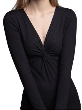 Bar III | Black Long-Sleeve Twist-Front V-Neck Bodysuit